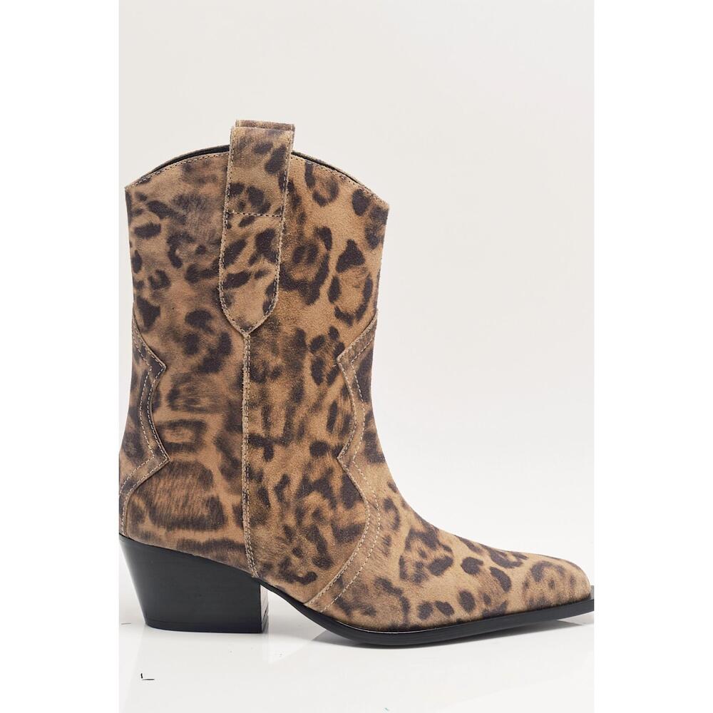 NEW FREE PEOPLE women's cat nap cowboy boots in leopard - Picture 5 of 9